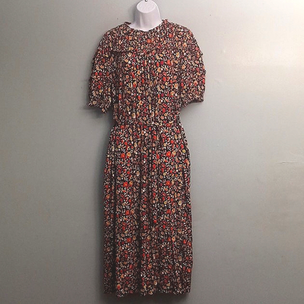Boden size 14R women's midi multi color floral print with pockets dress.